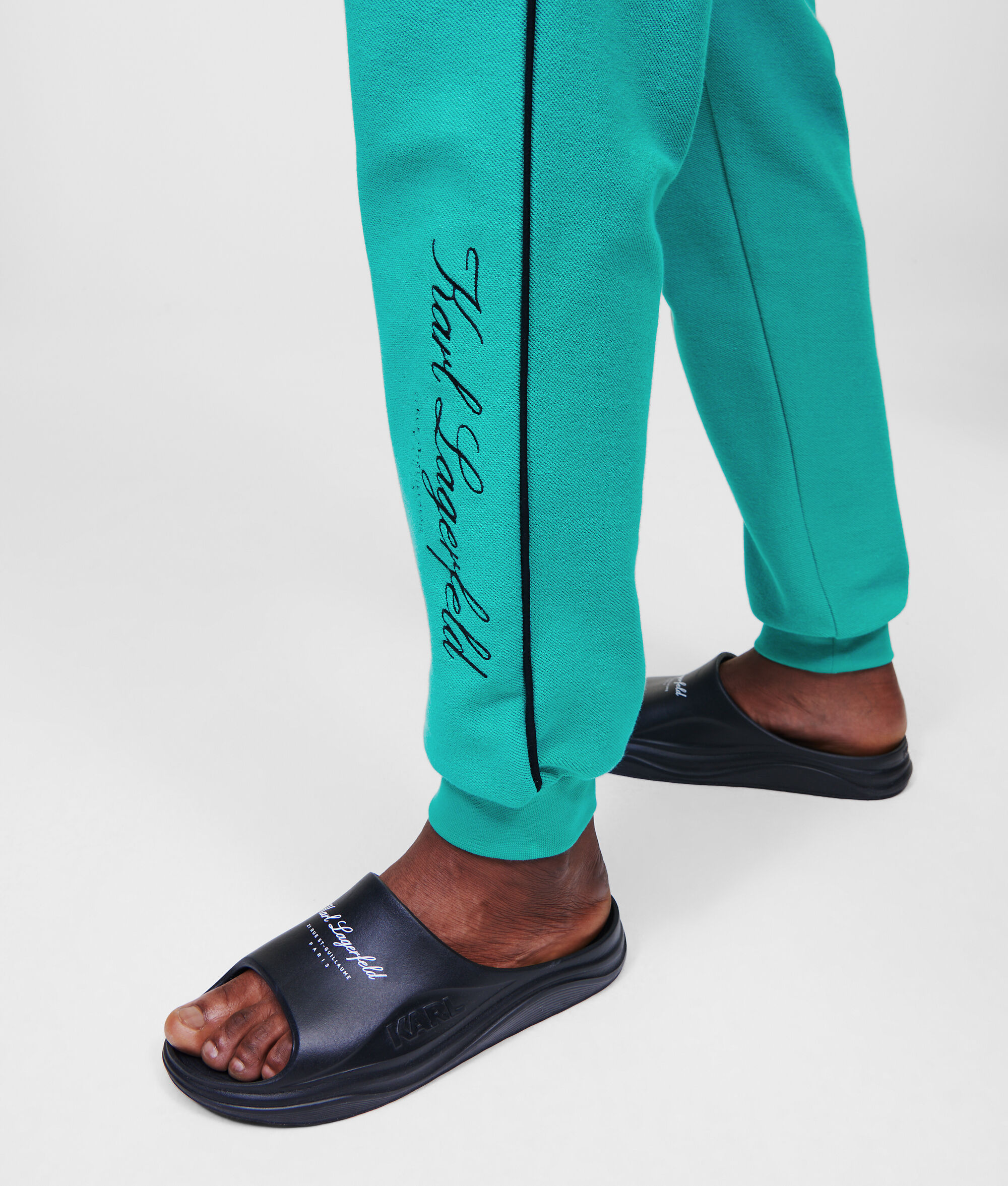 (image for) Flawless HOTEL KARL SWEATPANTS